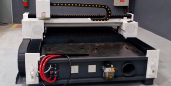 Corte a laser de chapas metálicas WND Indústria